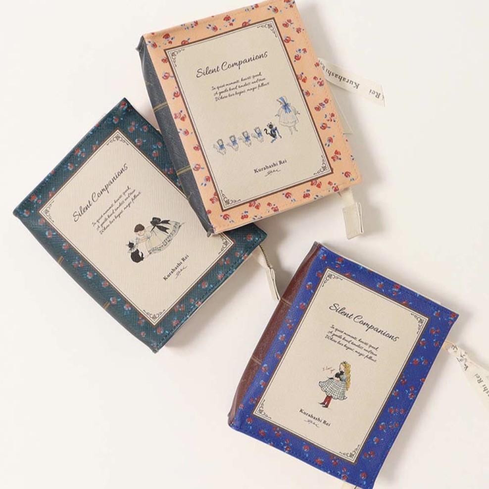 くらはしれい絵本型ポーチ