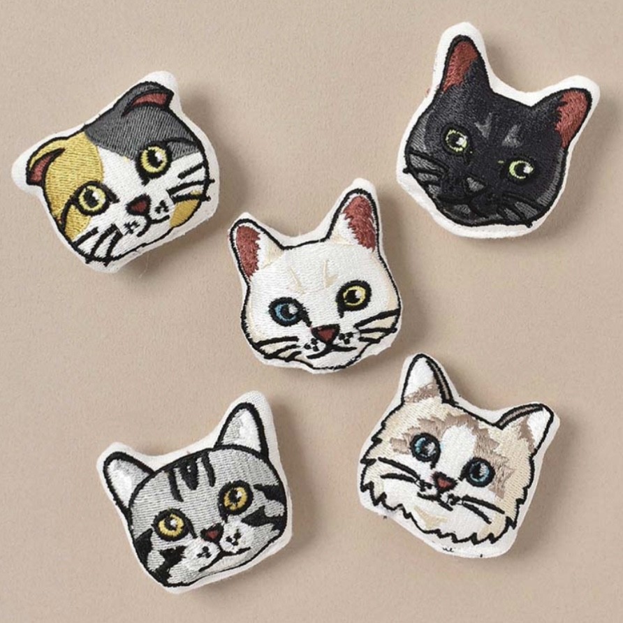 キャット刺繍マグネット