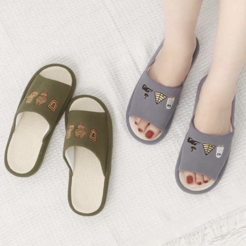 ミュージアム刺繍麻スリッパ
