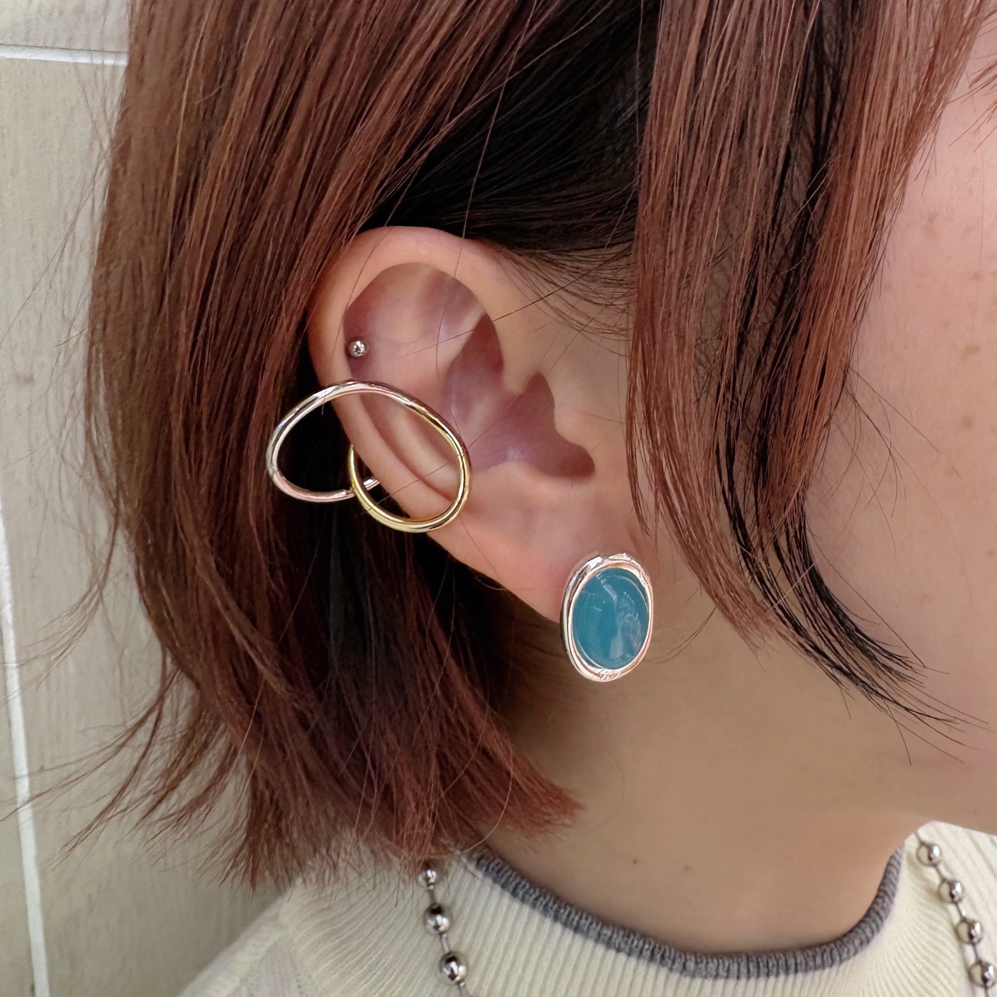 オーバルイヤリング