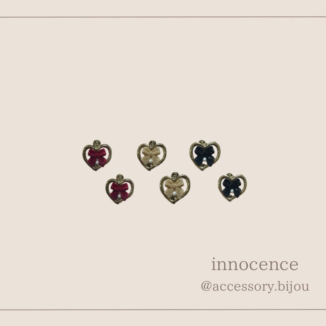 ベロアリボンピアス