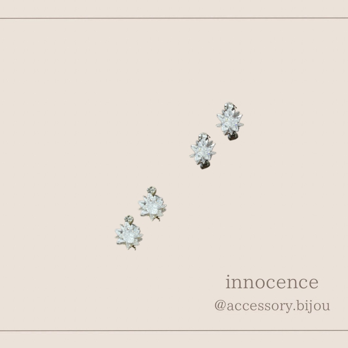 クリスタルキュービックピアス