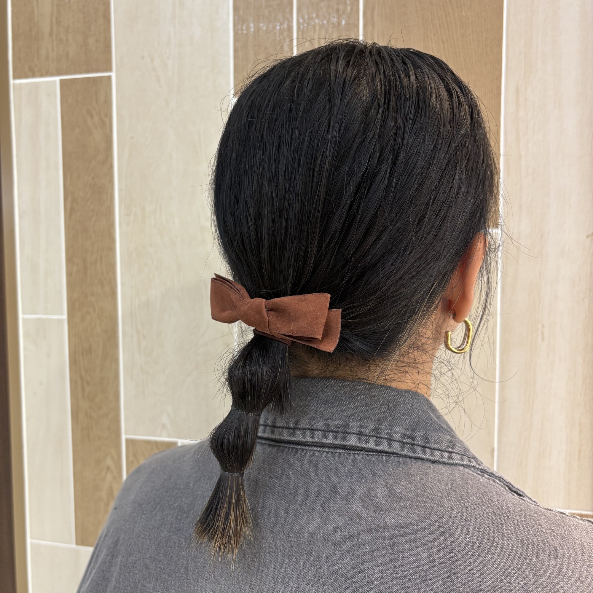 スウェードリボンバレッタ