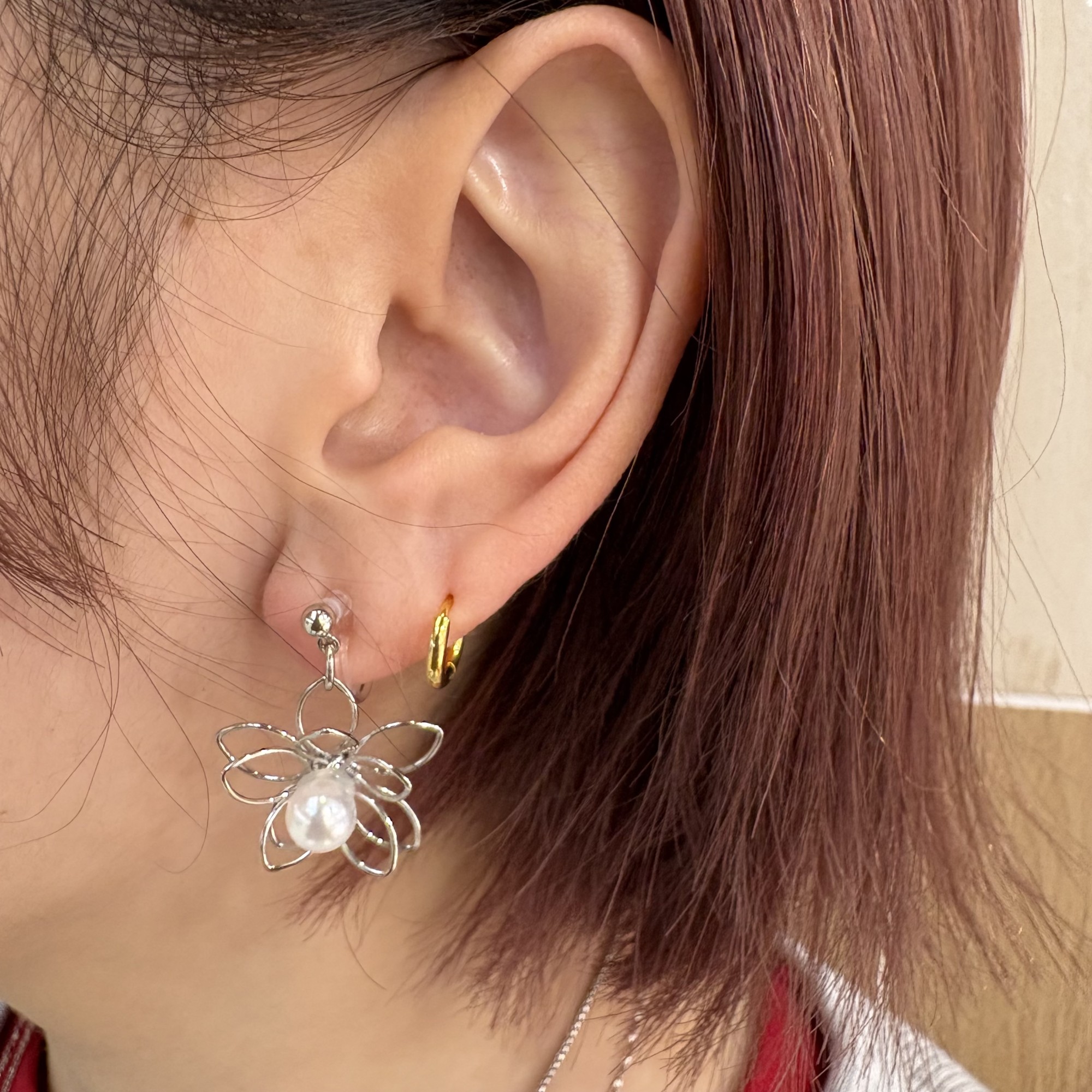 ワイヤーフラワーノンホール  ピアス