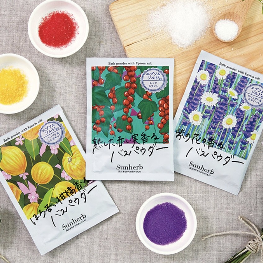 サンハーブある晴れた日のバスパウダー