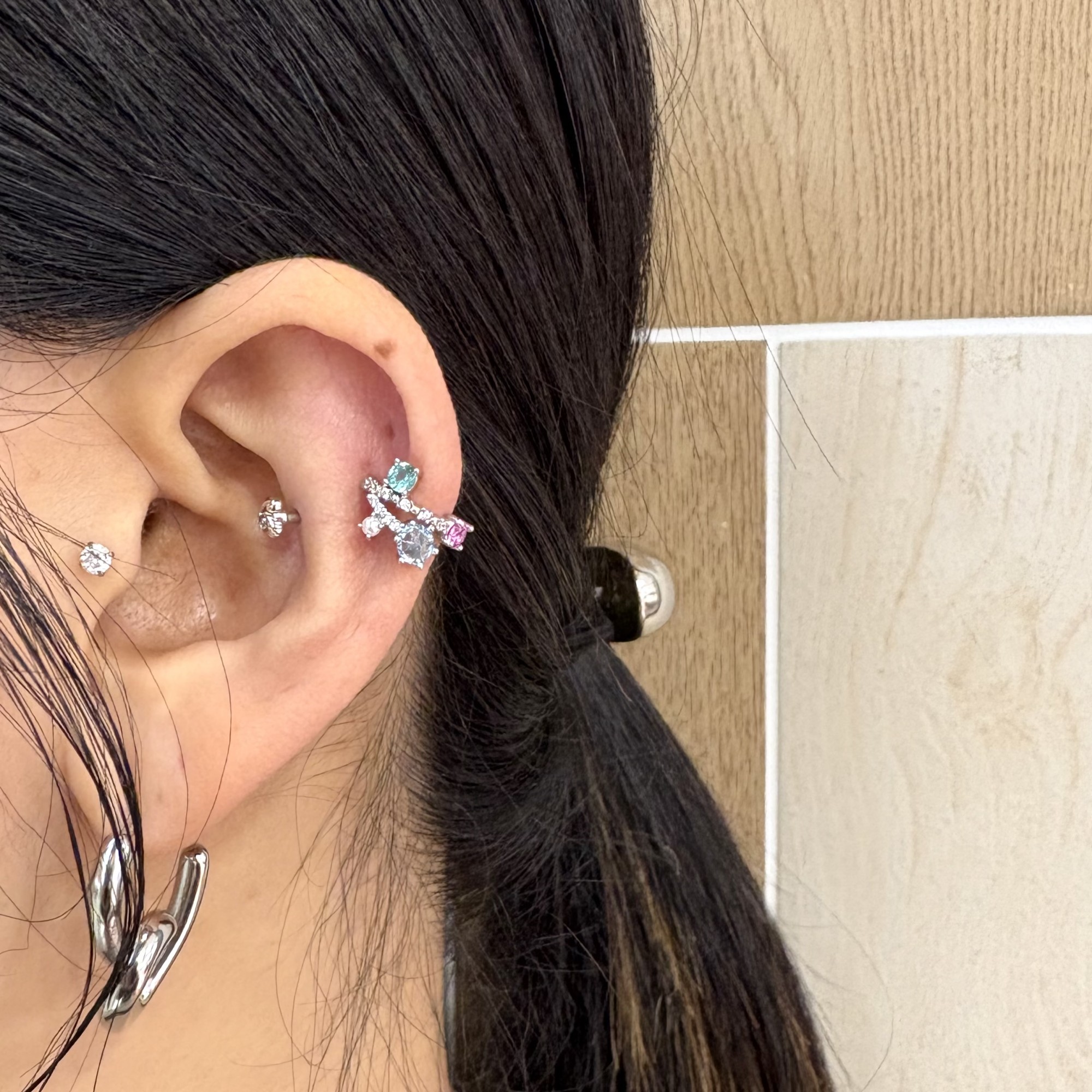 カラーストーンイヤカフ