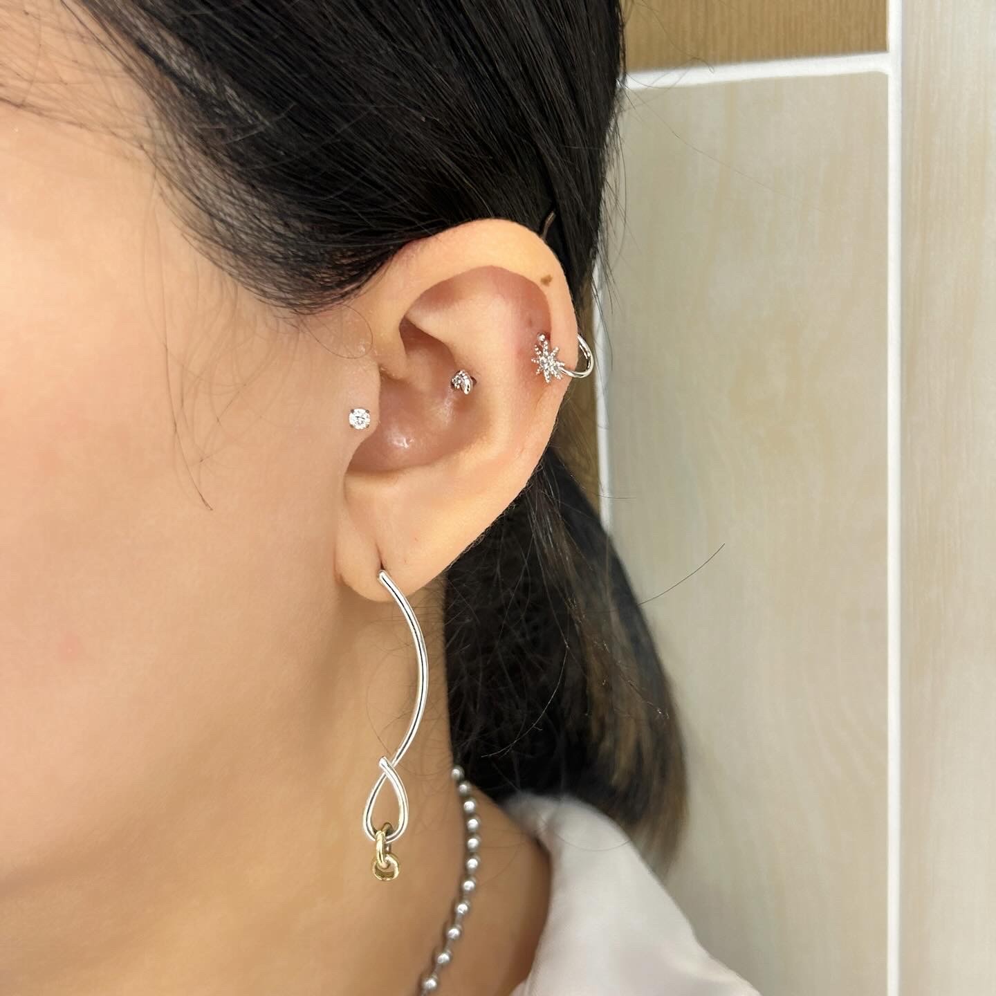 スターモチーフイヤーカフ